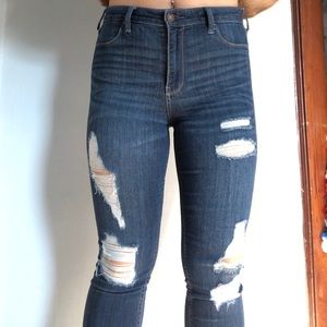 Hollister Dark wash jeans